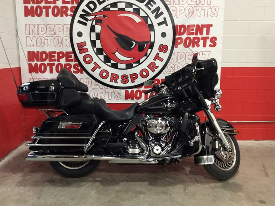 2013 Harley-Davidson FLHTCU Ultra Classic Electra Glide