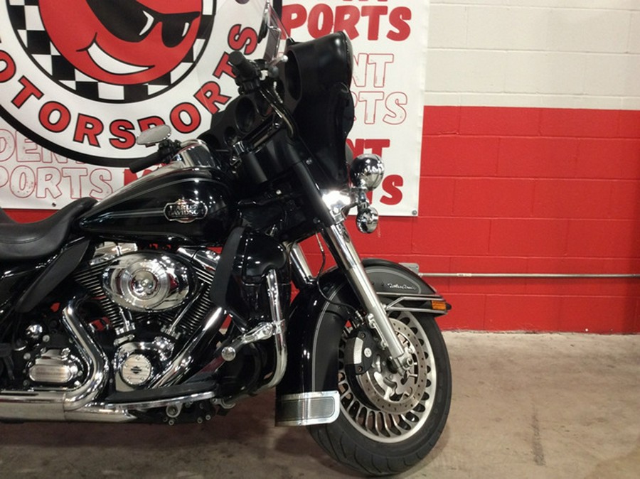 2013 Harley-Davidson FLHTCU Ultra Classic Electra Glide
