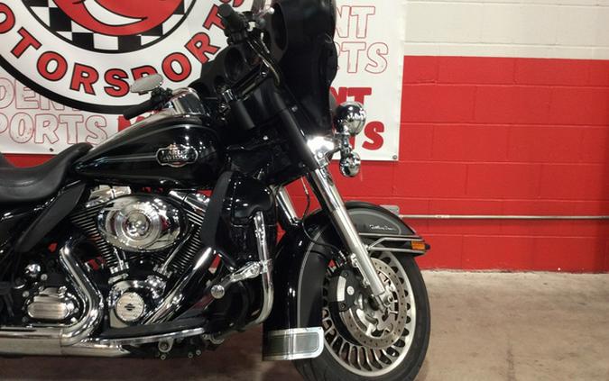 2013 Harley-Davidson FLHTCU Ultra Classic Electra Glide