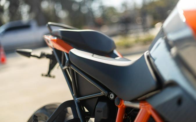 2016 KTM 1290 Super Duke GT