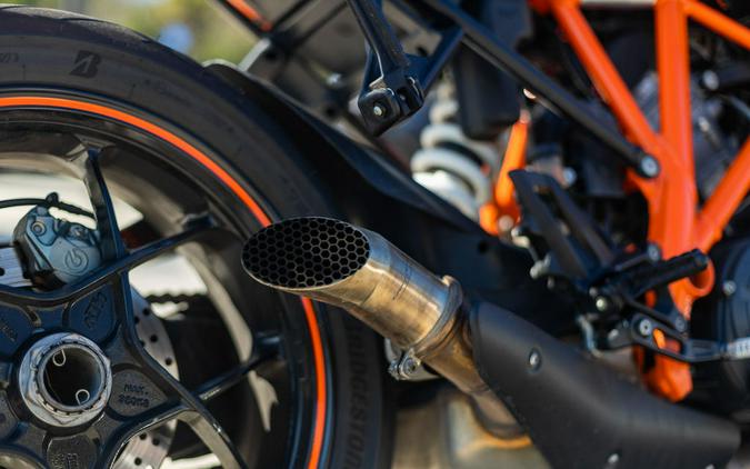 2016 KTM 1290 Super Duke GT