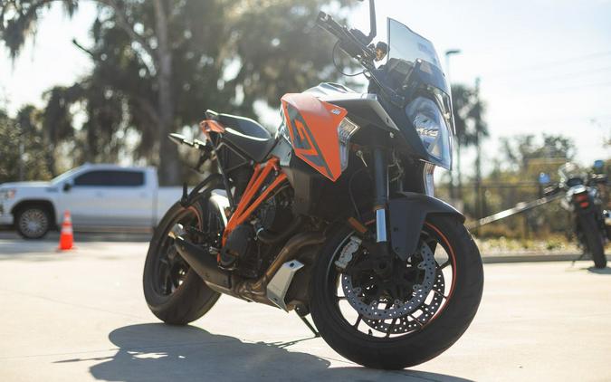 2016 KTM 1290 Super Duke GT