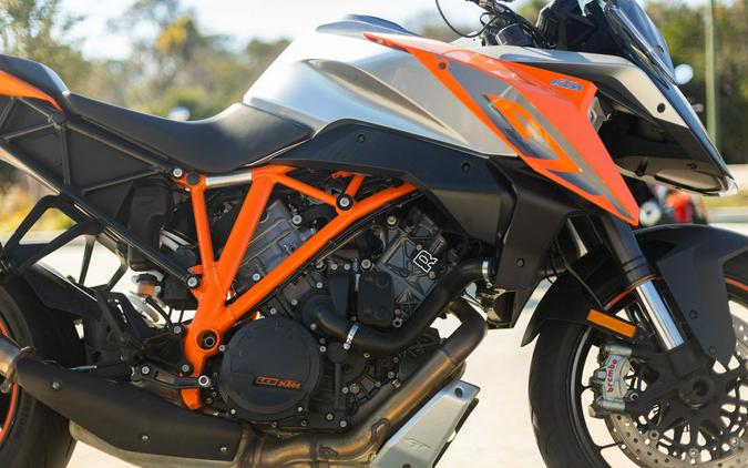 2016 KTM 1290 Super Duke GT