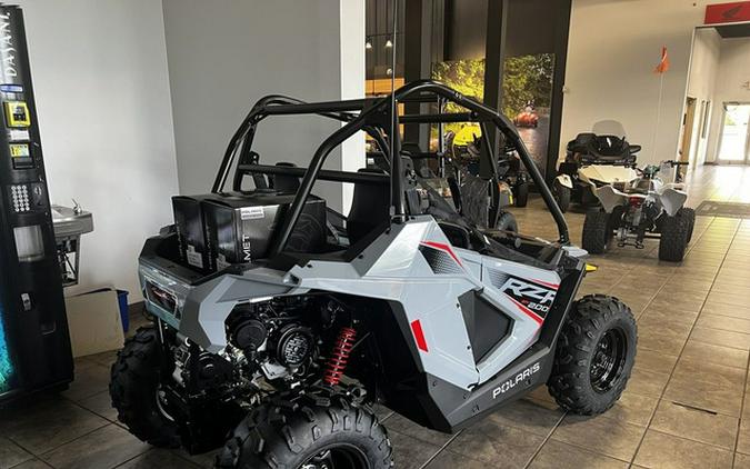 2024 Polaris RZR 200 EFI