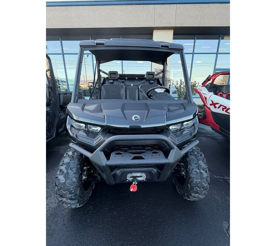 2026 Can-Am® Defender XT HD9