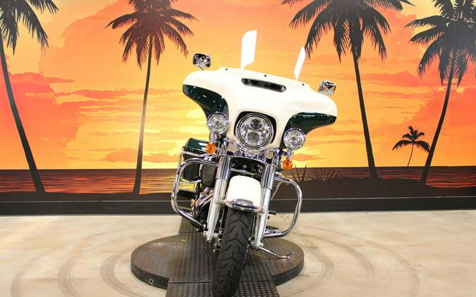 2024 Harley-Davidson® FLHTP