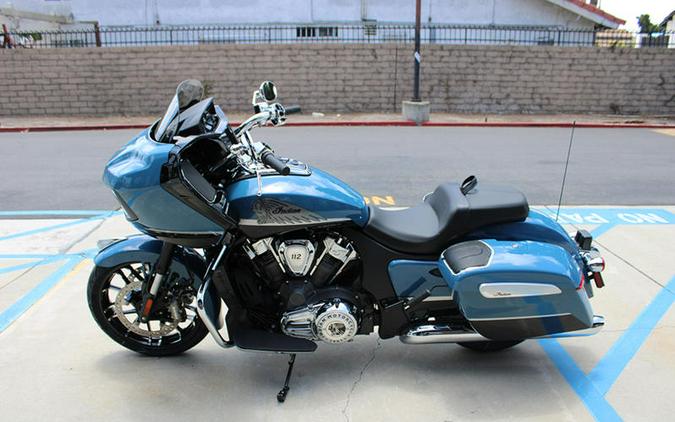 2026 Indian Motorcycle® Challenger® Limited 112 w/PowerBand Audio Storm Blue with Black Metallic