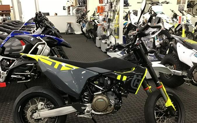 2024 Husqvarna® 701 Supermoto