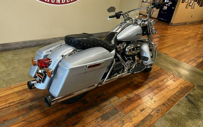 Used 2019 Harley-Davidson Road King Grand American Touring Motorcycle For Sale Near Memphis, TN