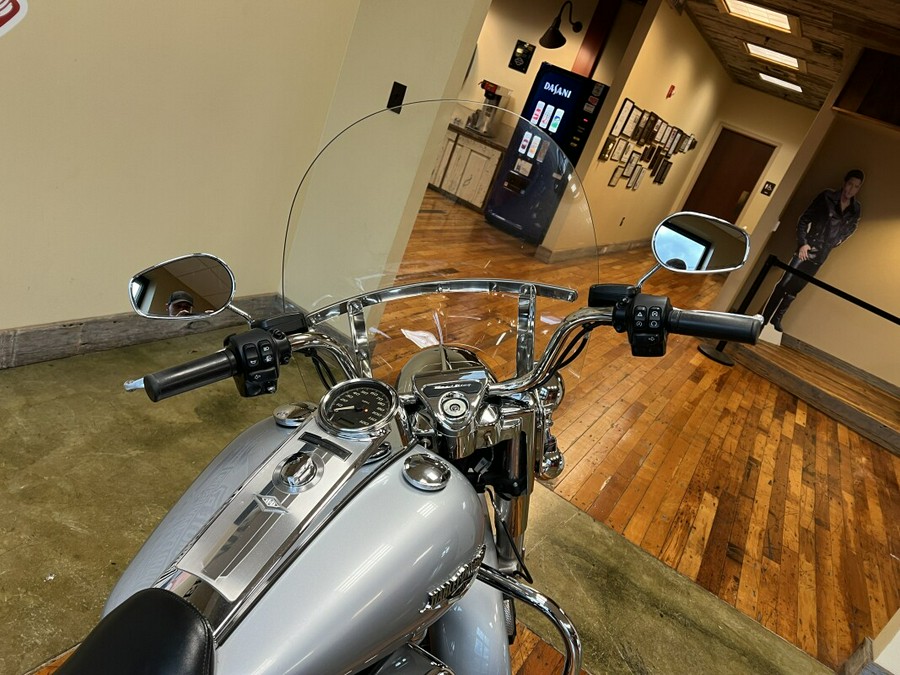 Used 2019 Harley-Davidson Road King Grand American Touring Motorcycle For Sale Near Memphis, TN