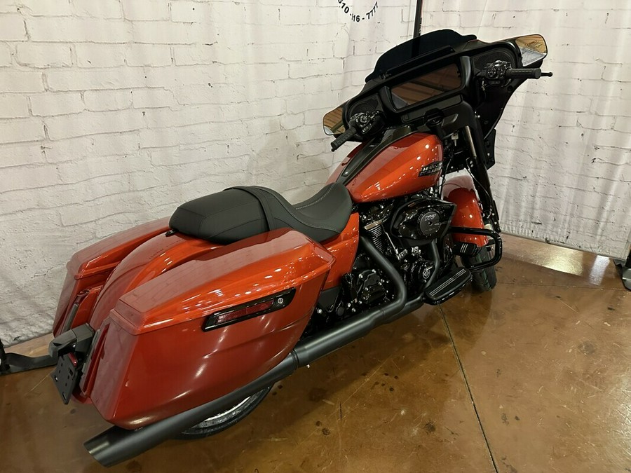 2024 Harley-Davidson Street Glide® FLHX Whiskey Fire