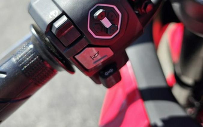 2026 Honda CBR650R E-Clutch