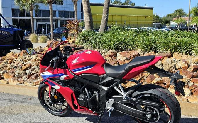 2026 Honda CBR650R E-Clutch