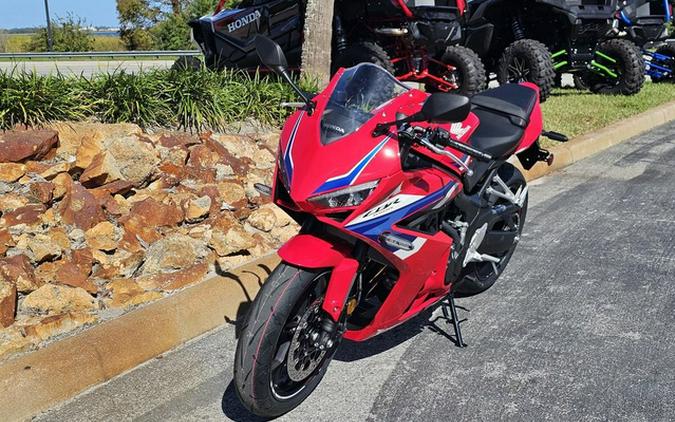 2026 Honda CBR650R E-Clutch