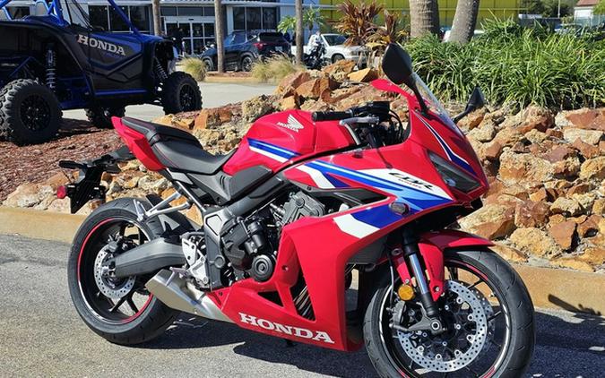 2026 Honda CBR650R E-Clutch