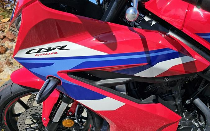 2026 Honda CBR650R E-Clutch