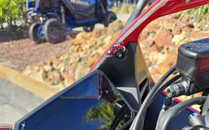 2026 Honda CBR650R E-Clutch