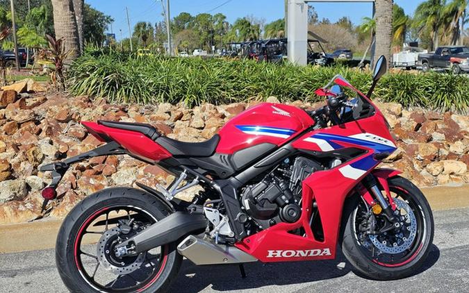 2026 Honda CBR650R E-Clutch