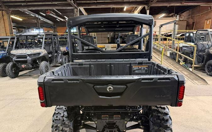 2026 Can-Am Defender MAX XT HD9