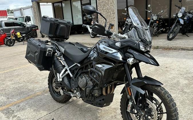 2022 Triumph Tiger 900 GT Low Sapphire Black GT Pro Sapphire Black