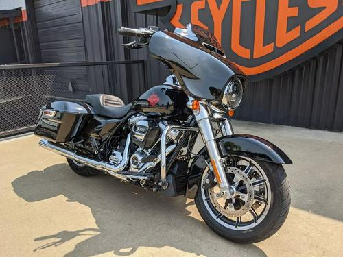 2020 Harley-Davidson Electra Glide Standard Review: Stripped-Down