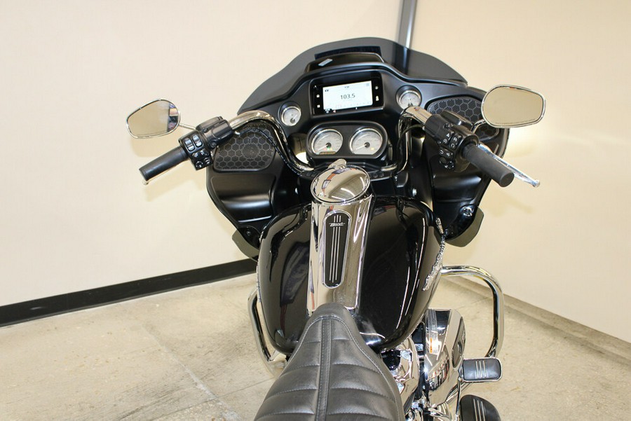 Used 2020 Harley-Davidson Road Glide Grand American Touring FLTRX Motorcycle For Sale In Miami, Florida