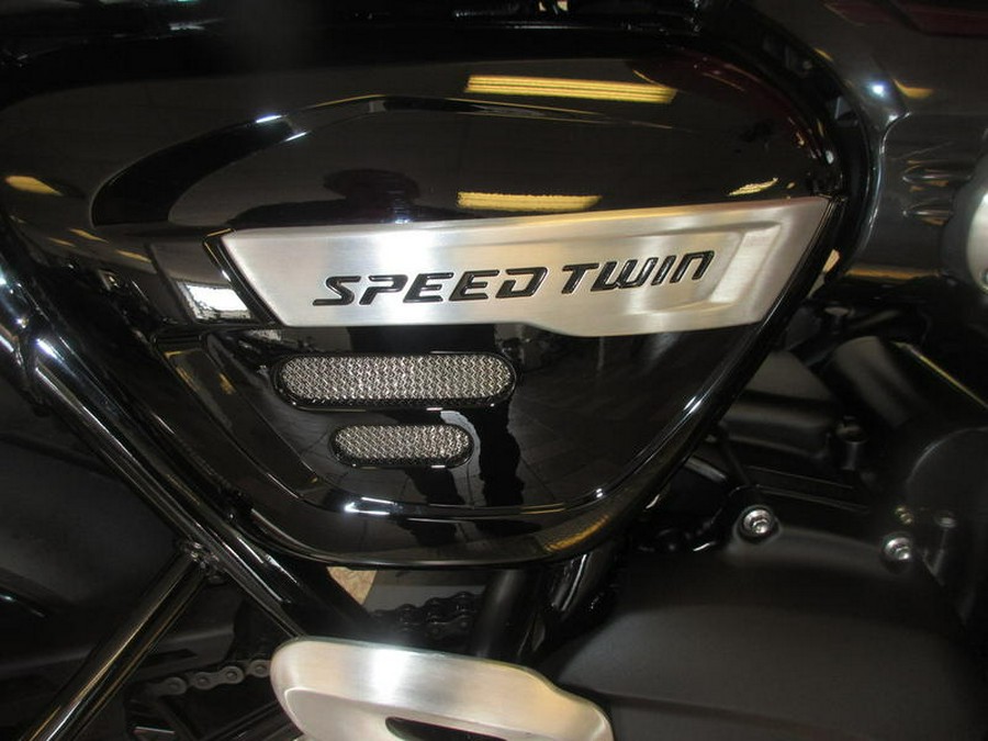 2022 Triumph Speed Twin Red Hopper