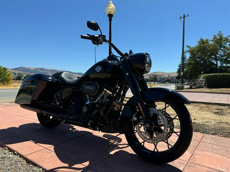 2023 Harley-Davidson Road King® Special