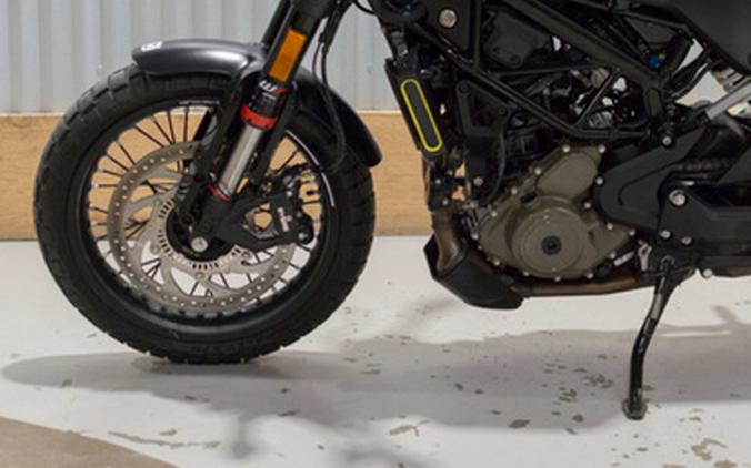 2023 Husqvarna SVARTPILEN 401