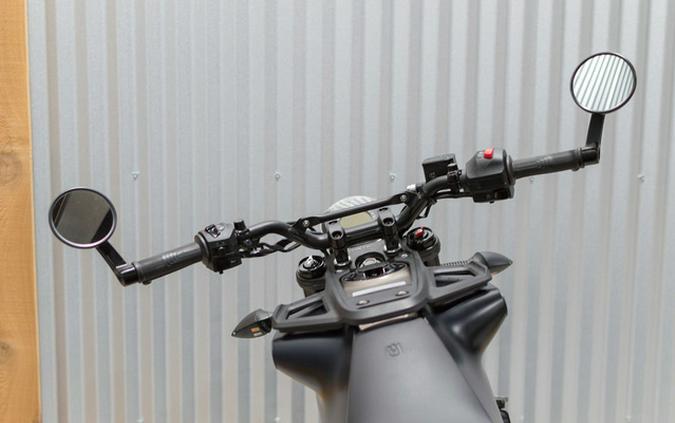 2023 Husqvarna SVARTPILEN 401