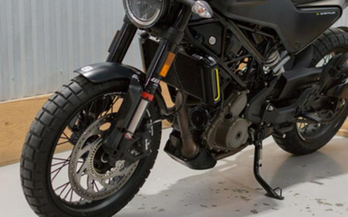 2023 Husqvarna SVARTPILEN 401