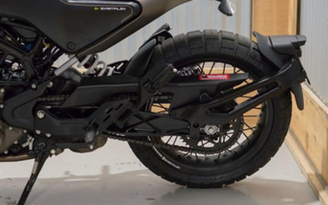 2023 Husqvarna SVARTPILEN 401