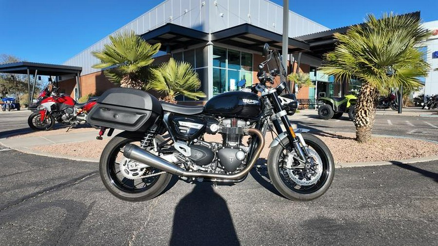 2024 Triumph Speed Twin 1200 Jet Black