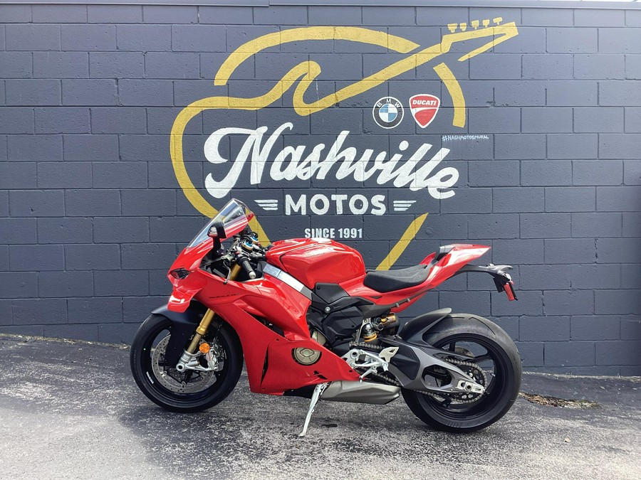 2025 Ducati Panigale V4 S