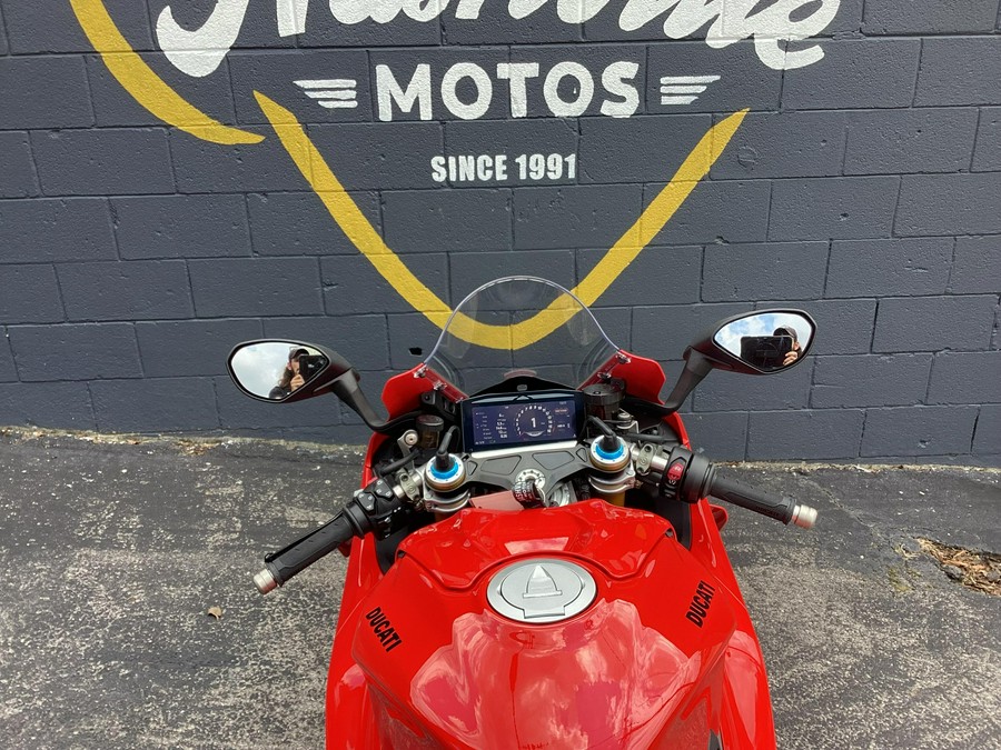 2025 Ducati Panigale V4 S