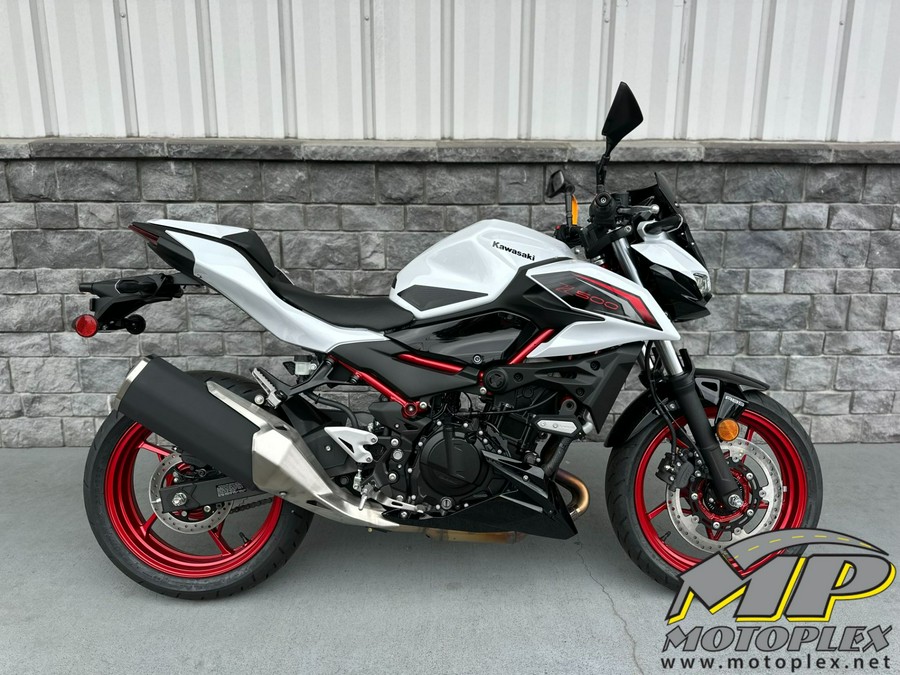 2026 Kawasaki Z500 SE ABS