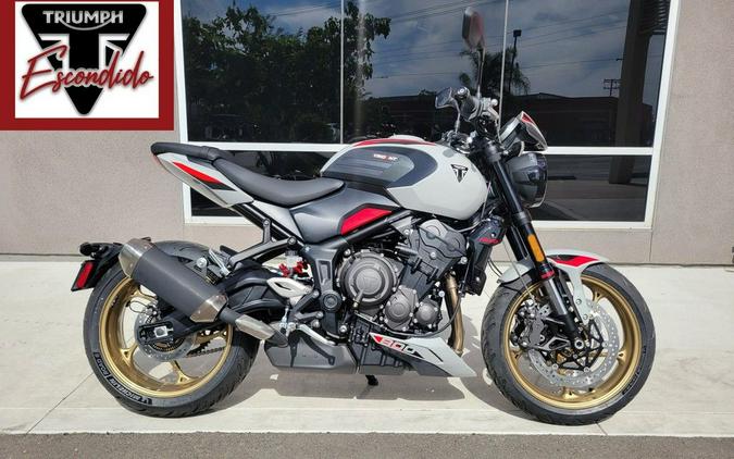 2026 Triumph Trident 800 Ash grey