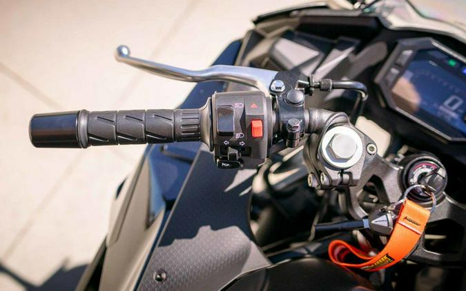 2026 Kawasaki Ninja® 500 ABS Metallic Flat Spark Black