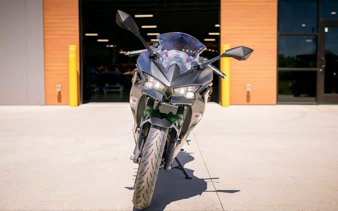 2026 Kawasaki Ninja® 500 ABS Metallic Flat Spark Black
