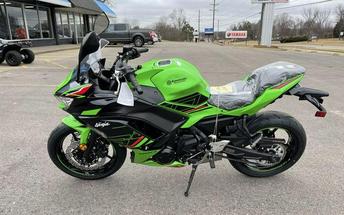 2023 Kawasaki Ninja® 650 KRT Edition