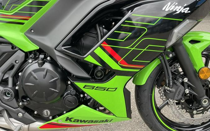 2023 Kawasaki Ninja® 650 KRT Edition