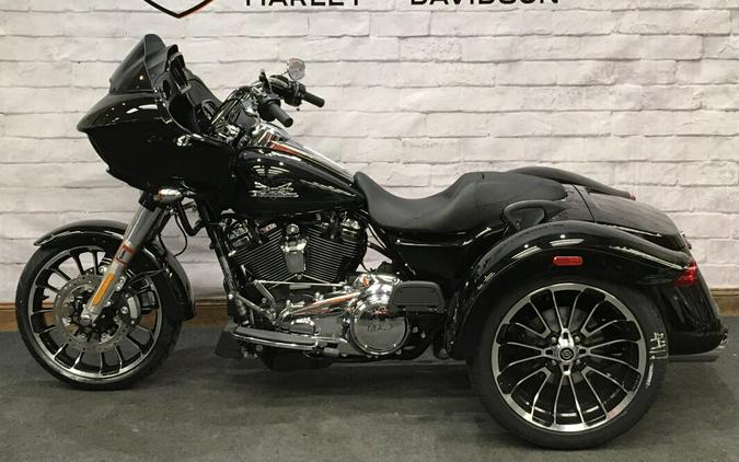 2024 Harley-Davidson Road Glide 3 Vivid Black FLTRT