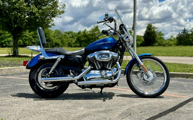 2006 Harley-Davidson 1200 Custom Two-Tone Rich Blue Sunglo and Chopper Blue Pearl