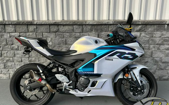2025 Yamaha YZF-R3