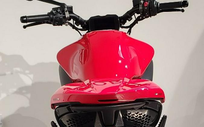 2026 Ducati Diavel V4