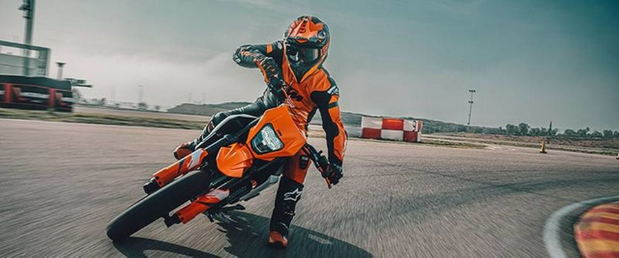 2026 KTM SMC 390 R