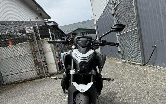 2025 CFMOTO 450 NK CF400-7US