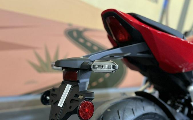 2026 Honda CBR650R E-Clutch