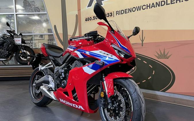 2026 Honda CBR650R E-Clutch