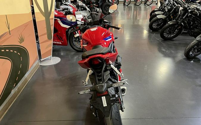 2026 Honda CBR650R E-Clutch